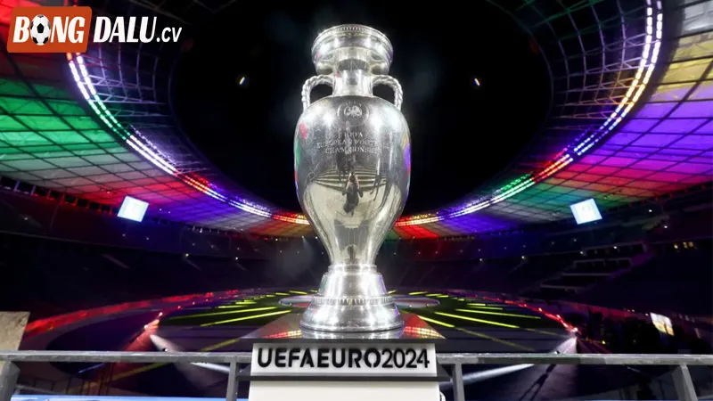 Giới thiệu về giải bóng đá UEFA EURO